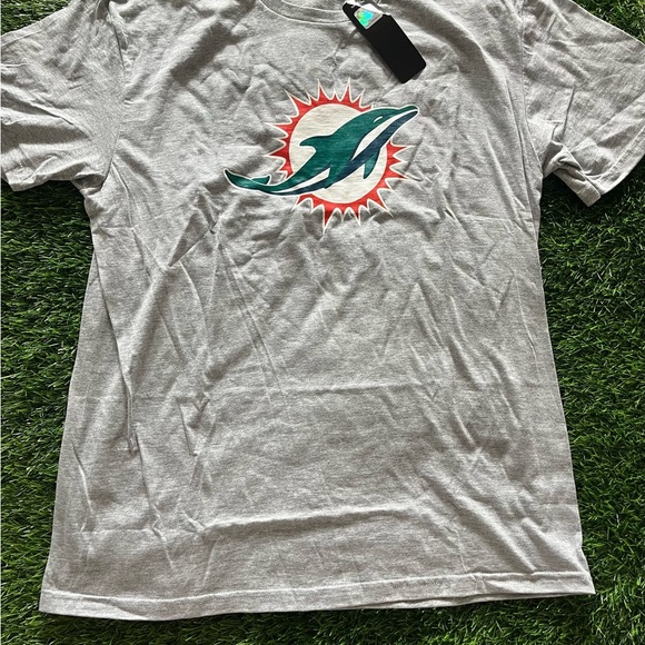 Gray Miami Dolphins T-Shirt - Picture 1 of 5